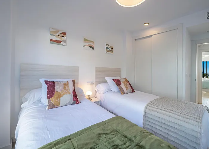 One80 Residences New Corner With Amazing Sea View To Gibraltar & Africa Apartman Estepona