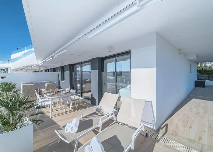 Apartman One80 Residences New Corner With Amazing Sea View To Gibraltar & Africa Estepona