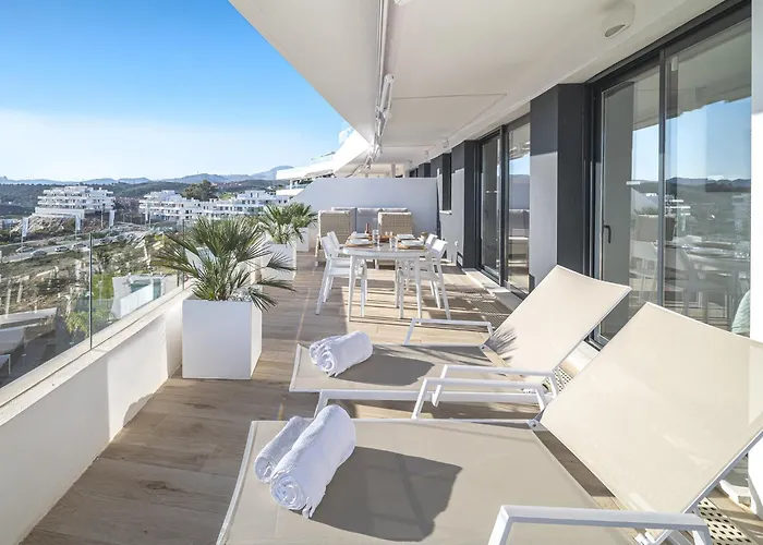 Apartman One80 Residences New Corner With Amazing Sea View To Gibraltar & Africa *